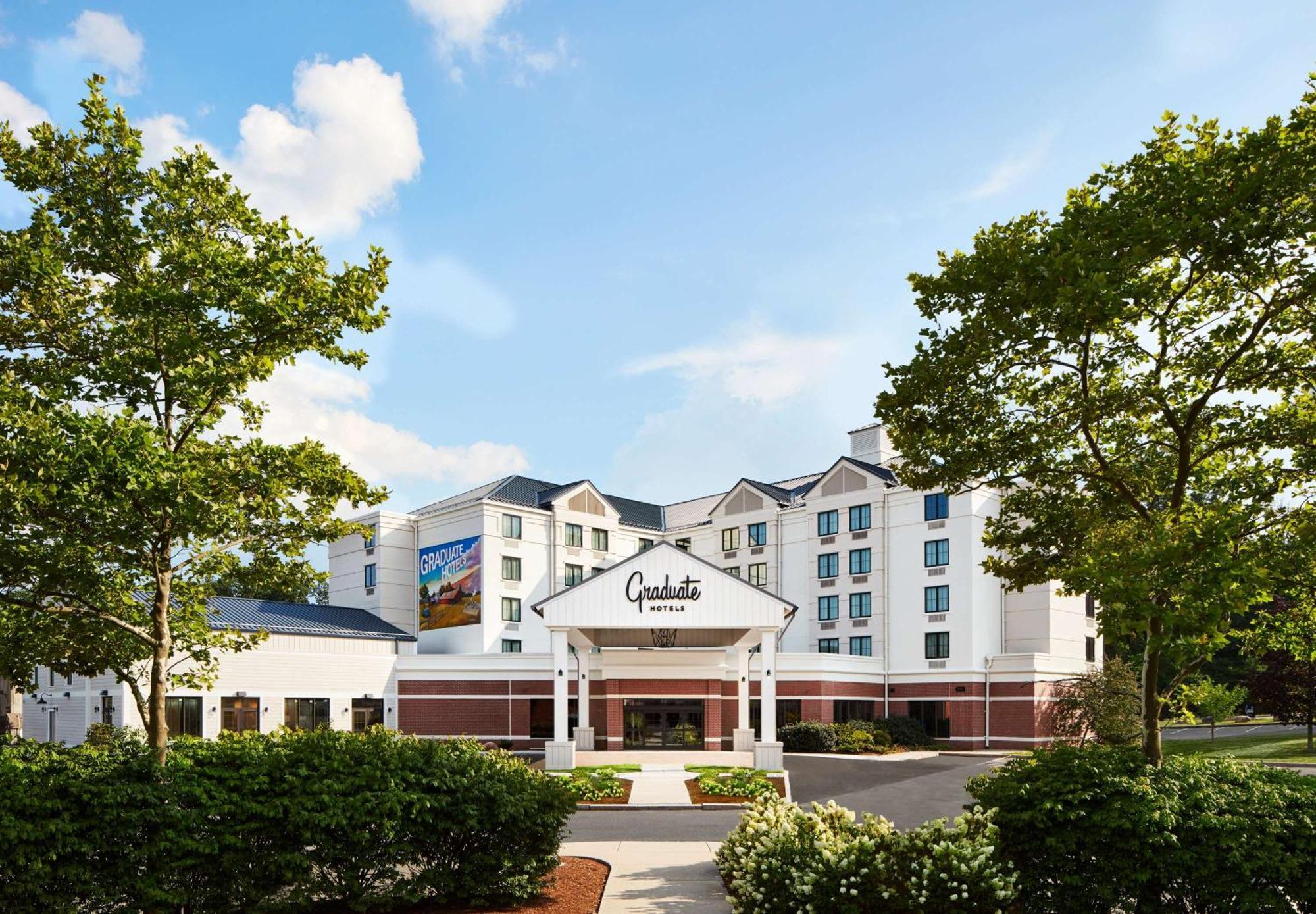 แกรดูเอต สตอร์ส Hotel Storrs ภายนอก รูปภาพ